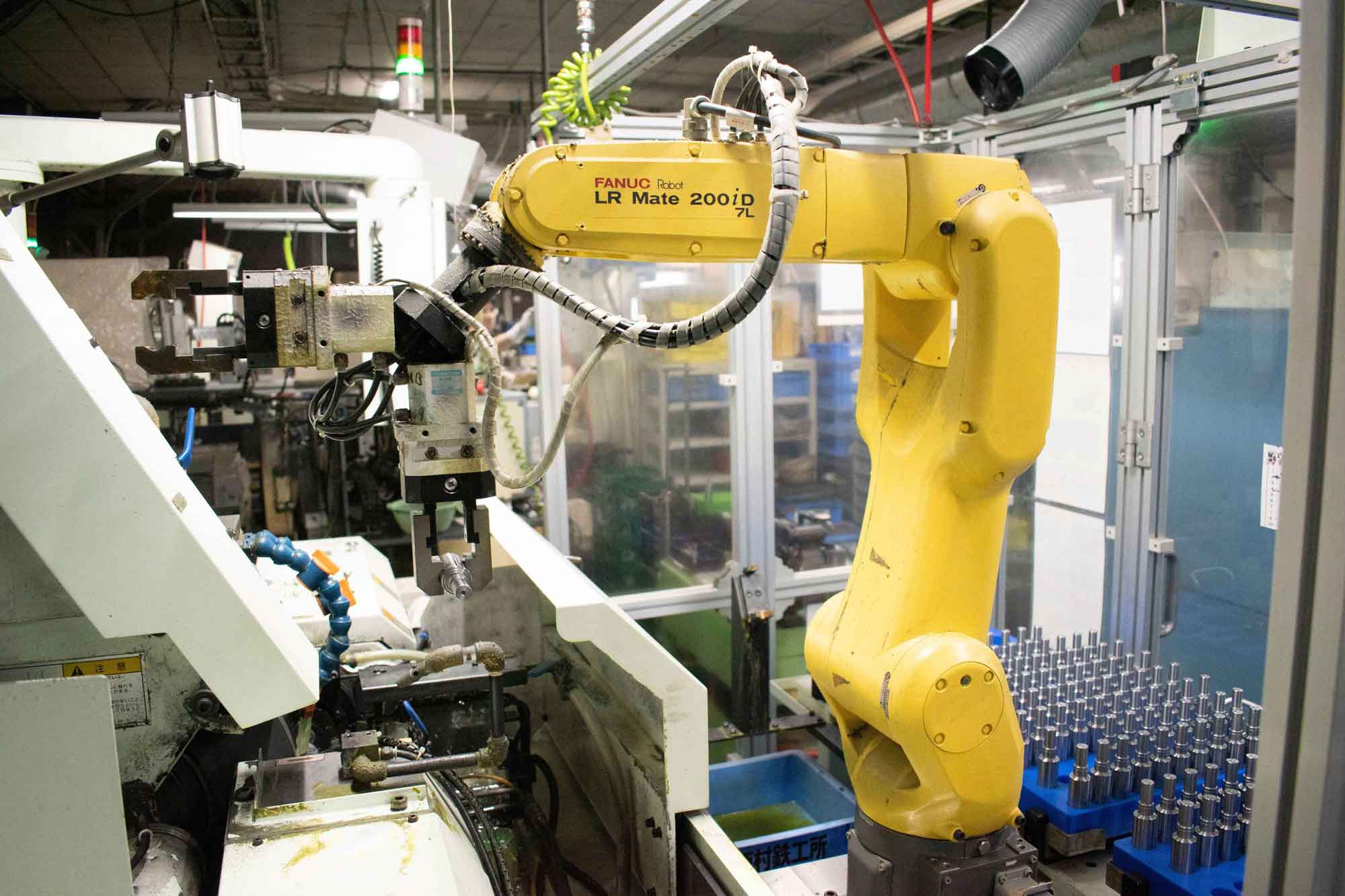ロボット付研磨器の写真